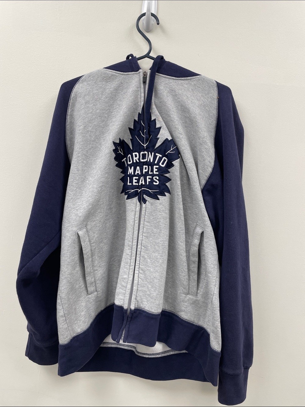 NHL Navy and Gray Branded Hoodie Tag Detail